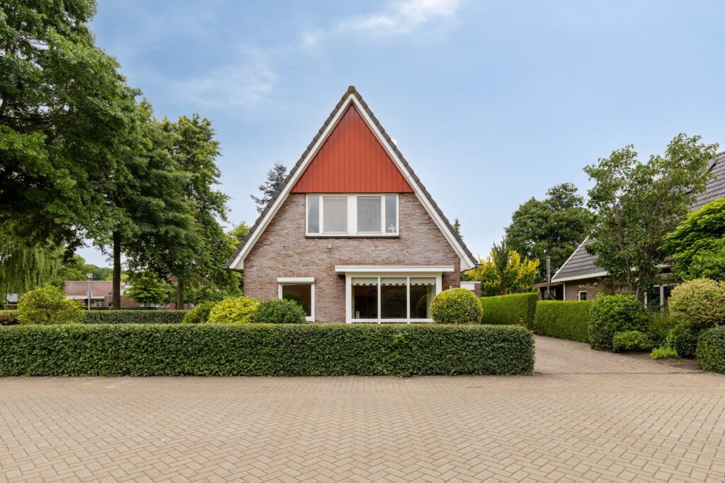 Hoofdafbeelding Buitensingel 1